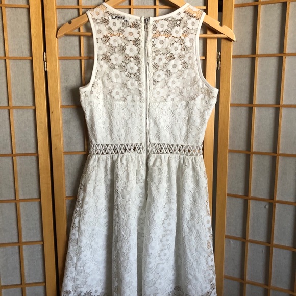 White lace lined mini dress Papaya S/M - Picture 2 of 8